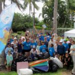 Petland Pembroke Pines picture of volunteers and Petland team members at Miami Beach Clean Up event.